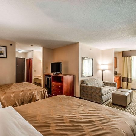 Country Inn & Suites By Radisson, Muskegon, Mi Eksteriør billede