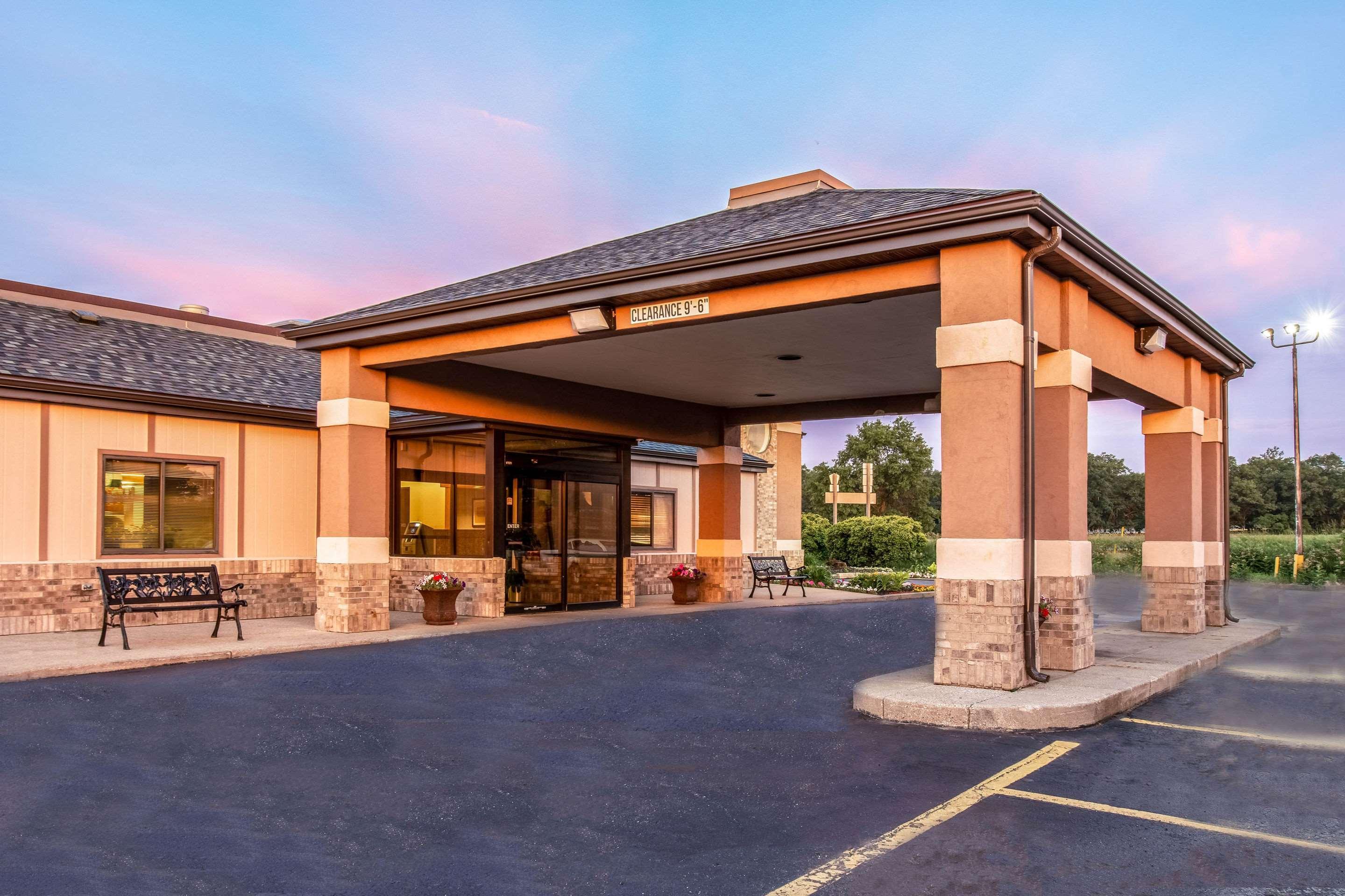 Country Inn & Suites By Radisson, Muskegon, Mi Eksteriør billede