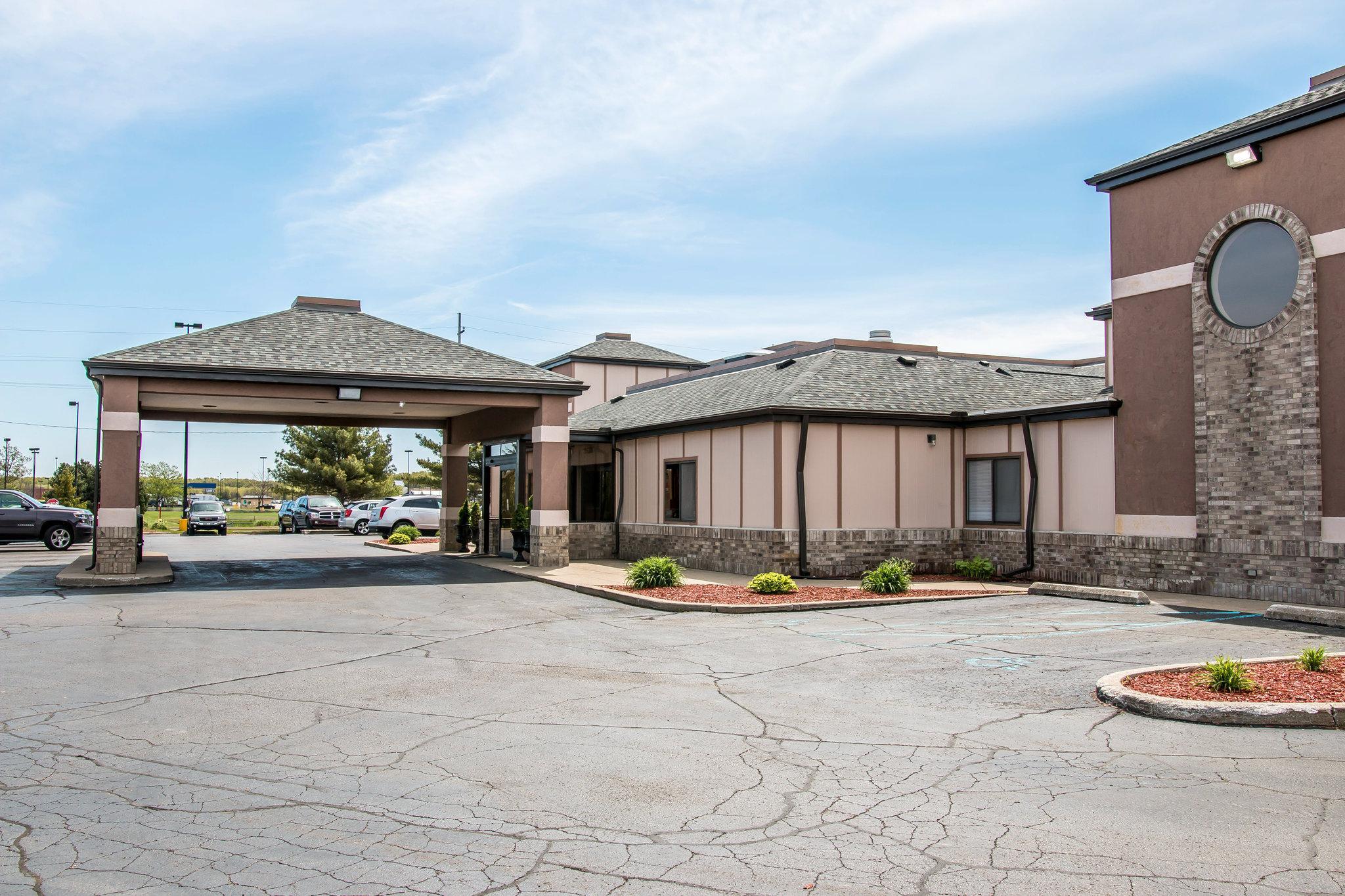 Country Inn & Suites By Radisson, Muskegon, Mi Eksteriør billede