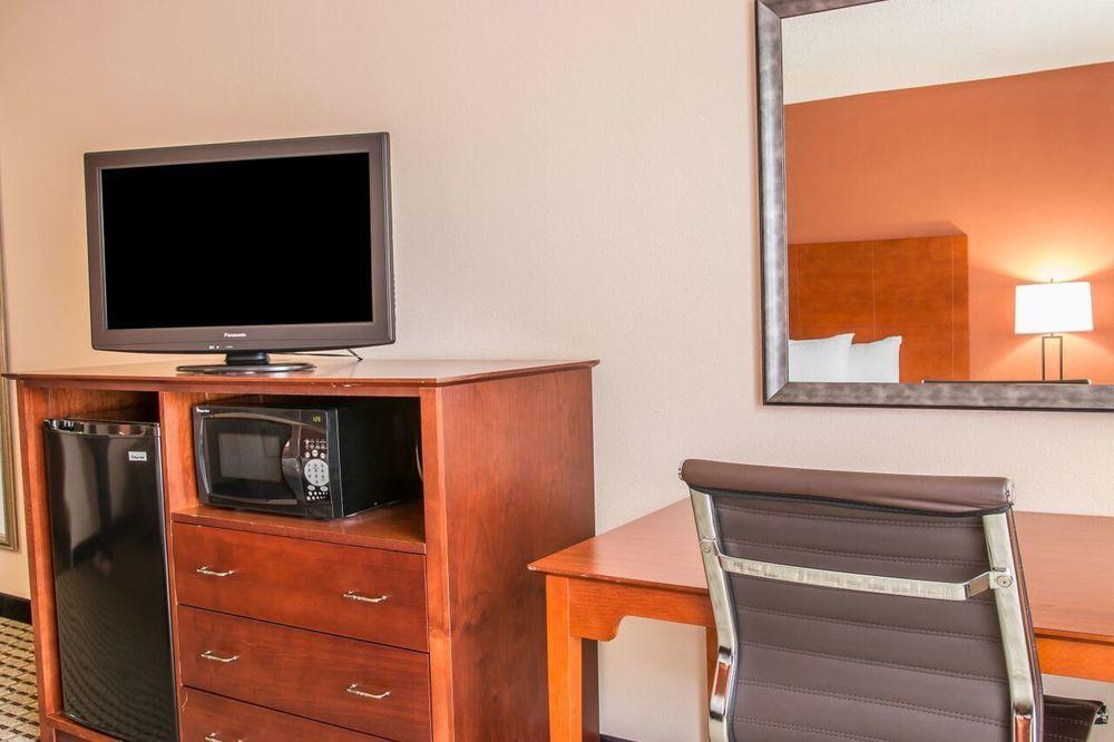 Country Inn & Suites By Radisson, Muskegon, Mi Eksteriør billede