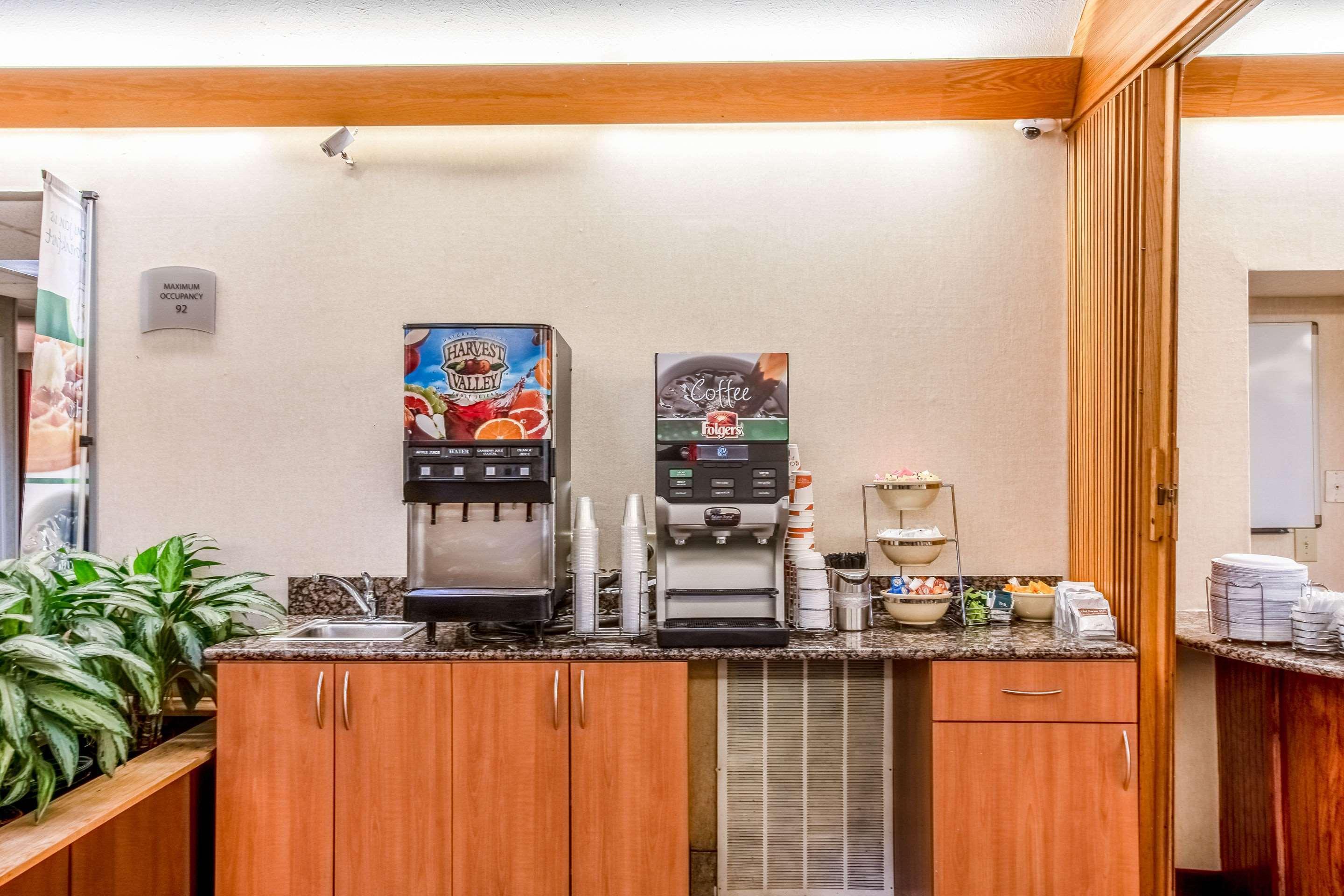 Country Inn & Suites By Radisson, Muskegon, Mi Eksteriør billede