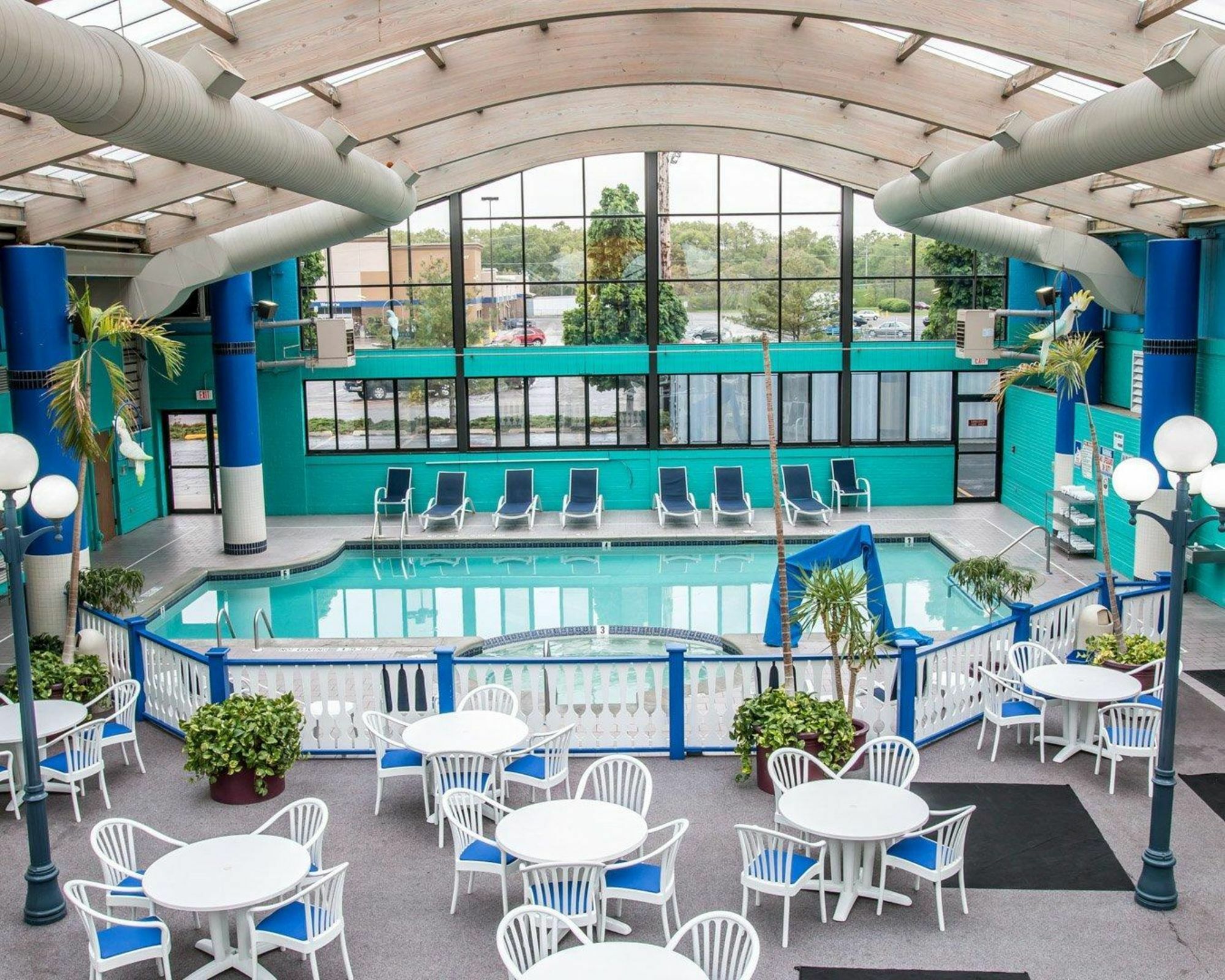 Country Inn & Suites By Radisson, Muskegon, Mi Eksteriør billede